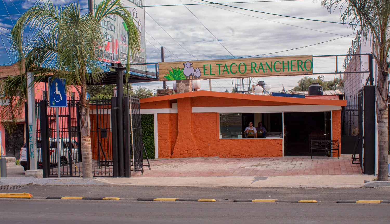 Fachada de El Taco Ranchero